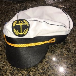 NWT Set Sail Captains Hat